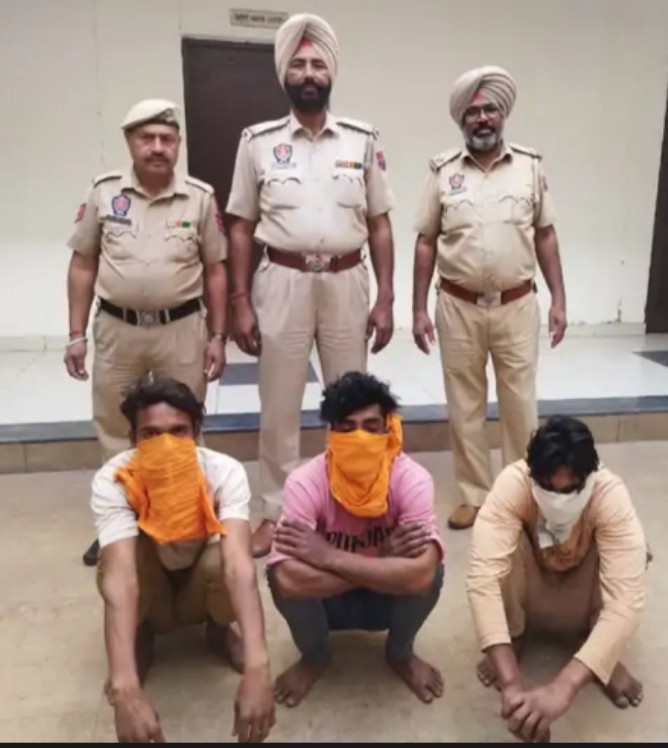 3 members of the robbery gang who were preparing for the incident were arrested, the search for two continues